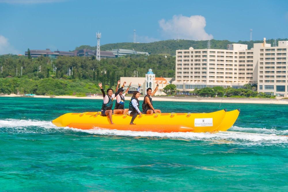 Rizzan Sea Park Hotel Tancha Bay Онна Екстер'єр фото