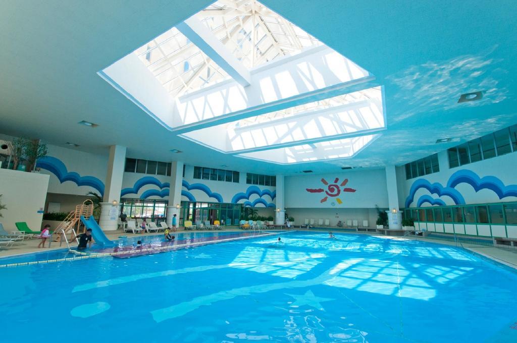 Rizzan Sea Park Hotel Tancha Bay Онна Екстер'єр фото