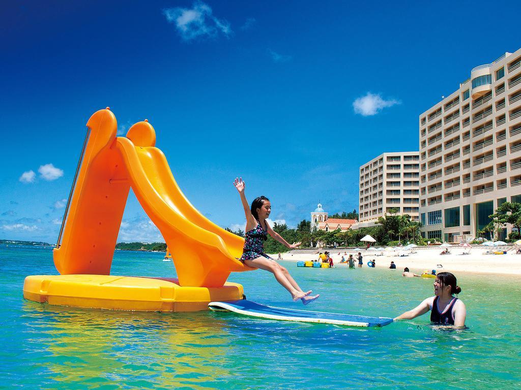 Rizzan Sea Park Hotel Tancha Bay Онна Екстер'єр фото
