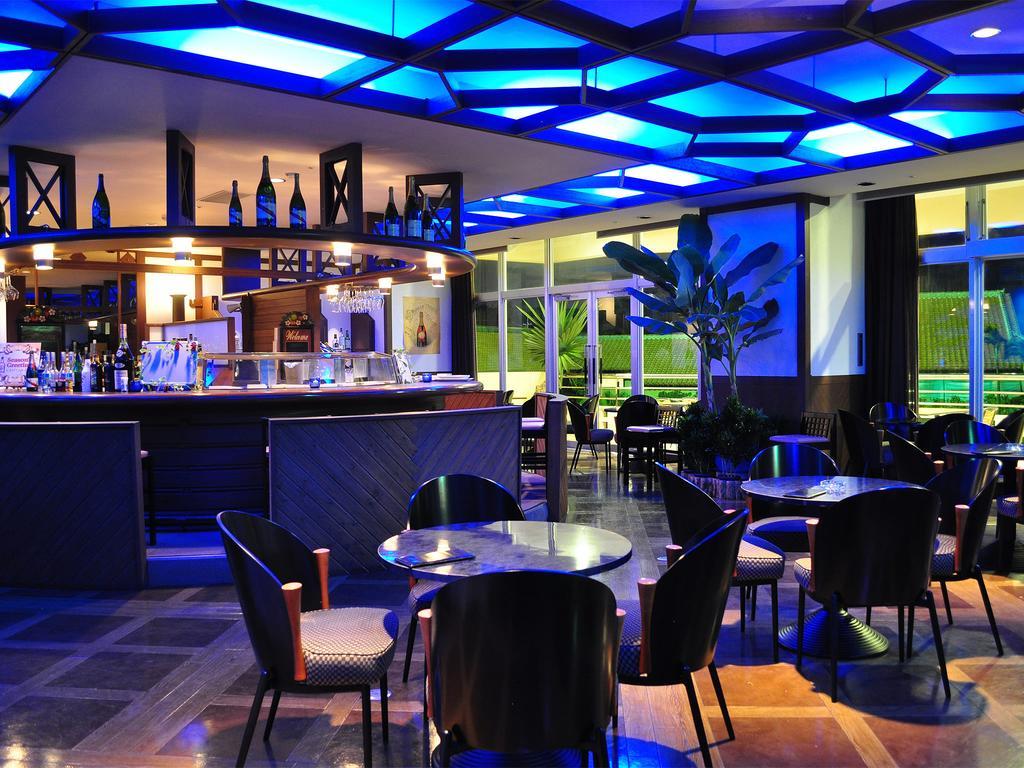 Rizzan Sea Park Hotel Tancha Bay Онна Екстер'єр фото