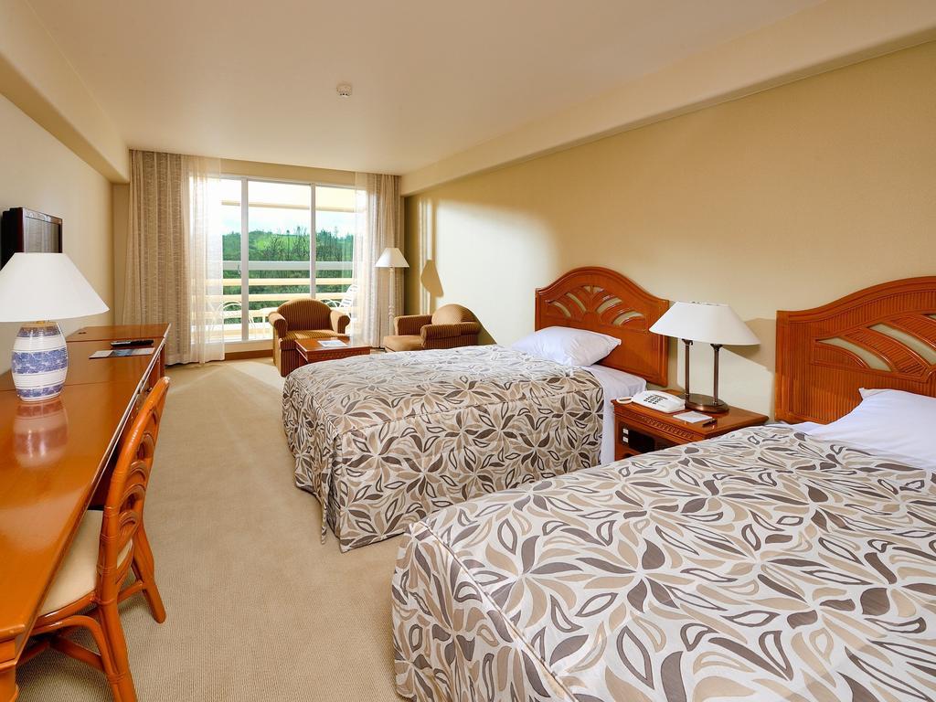 Rizzan Sea Park Hotel Tancha Bay Онна Екстер'єр фото